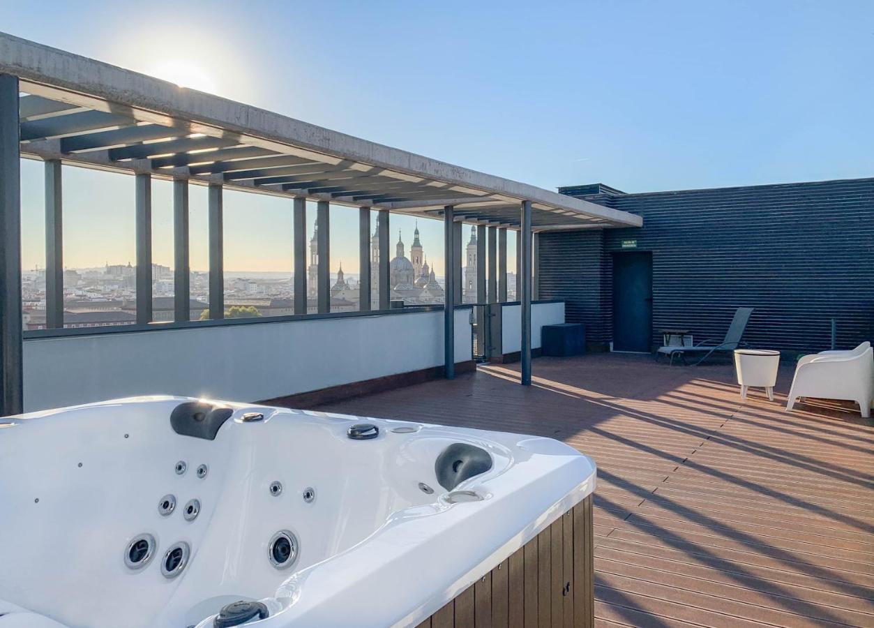 Ático mejores vistas al Pilar jacuzzi y garaje Zaragoza Exterior foto